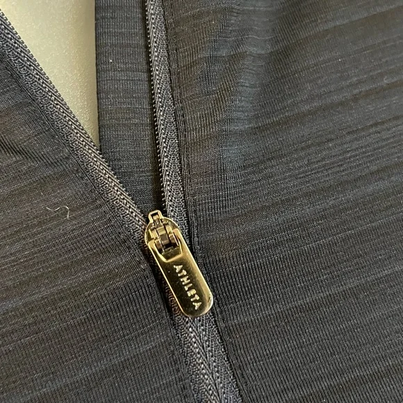 NWT Athlete Pacifica Shores Coverup Navy Small Quarter Zip Side Pockets Hood - Picture 6 of 16